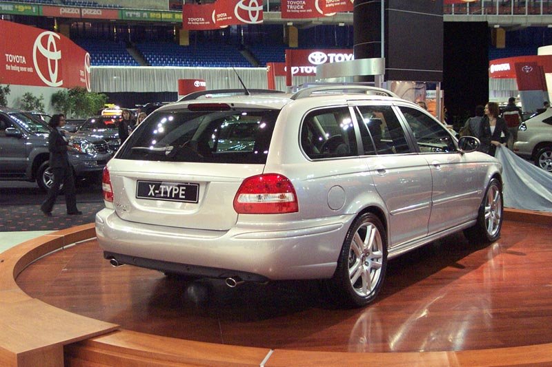 05x-type_estate.jpg