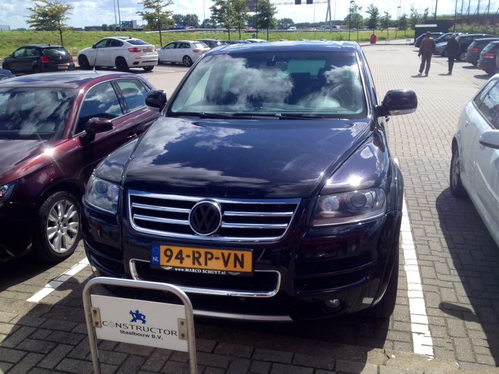 112242W12TOUAREG492.jpg