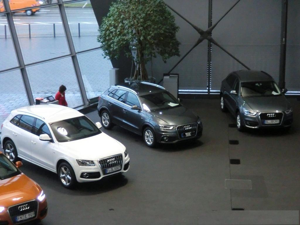 112460Q3ESQUIROU178.jpg