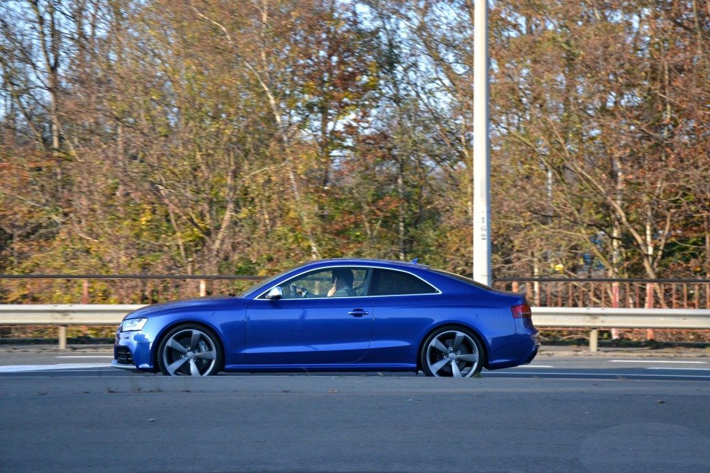 112825AUDIRS5782.jpg