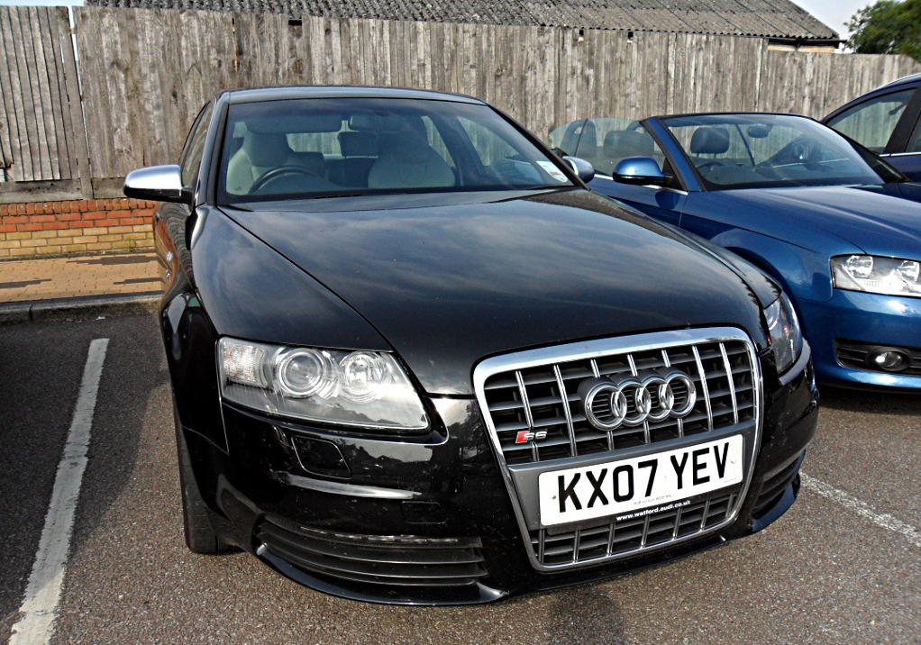 116538248S6ESQUIROU.jpg