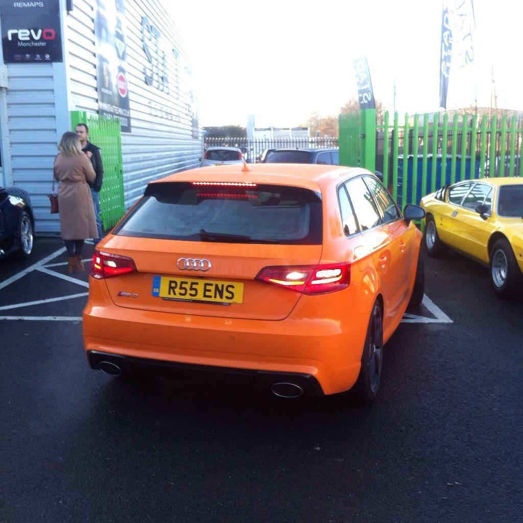 117235RS38V0932.jpg