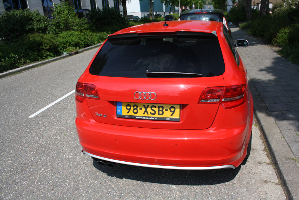 117507812RS3.jpg