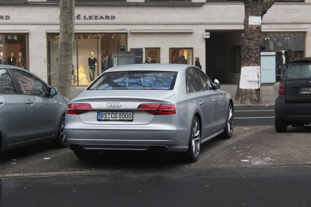 117611S8D41323.jpg
