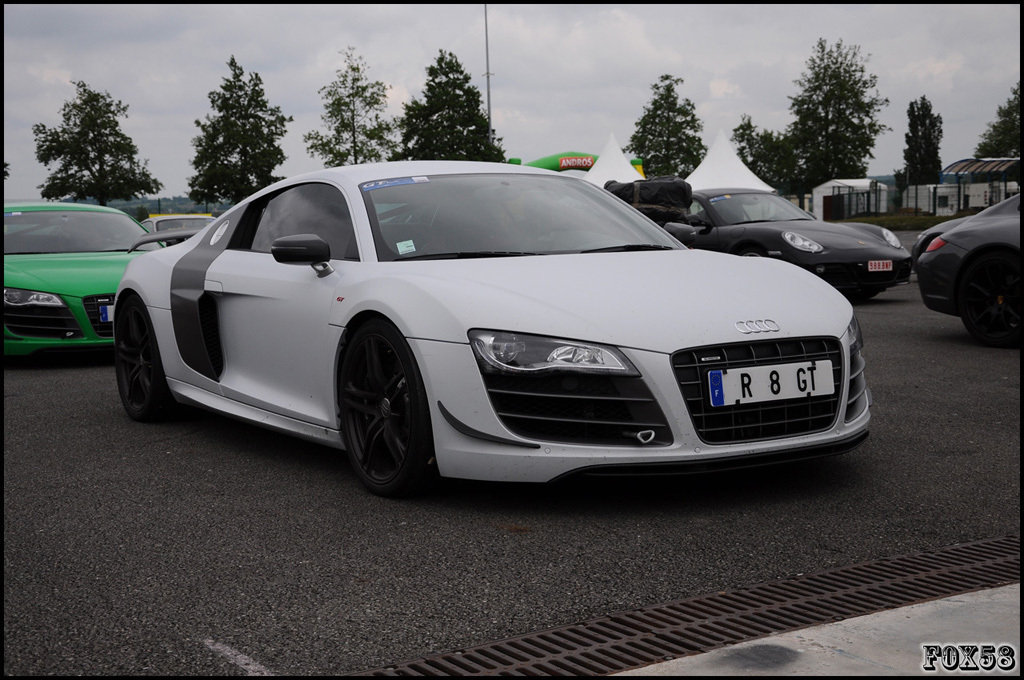118264R8GT462.jpg
