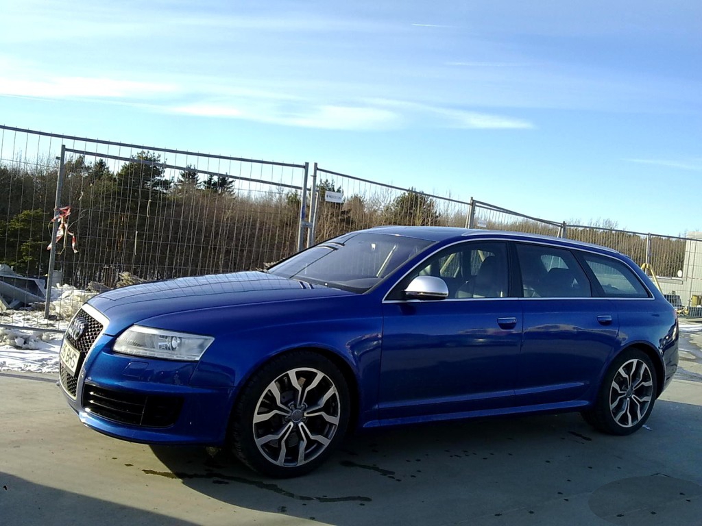 118467RS6684.jpg
