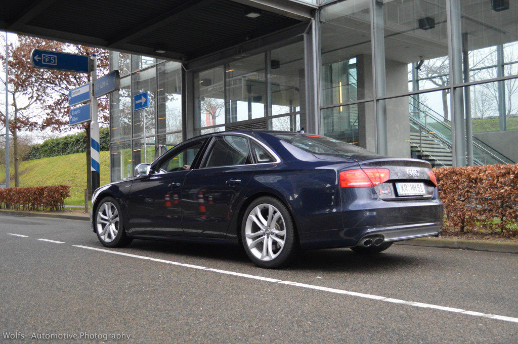 118874S8D41419.jpg