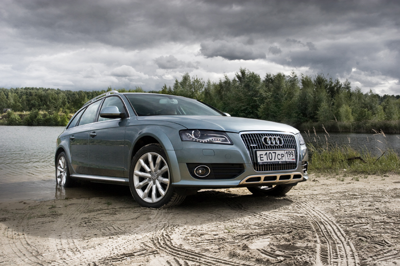 12126652AUDIA4ALLROAD.jpg