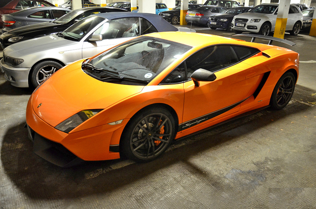 122424243LAMBORGHINI570.jpg