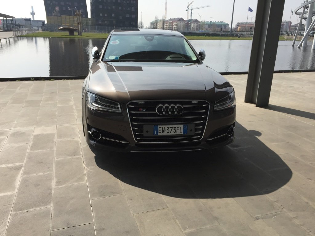 124388S8D41378.jpg