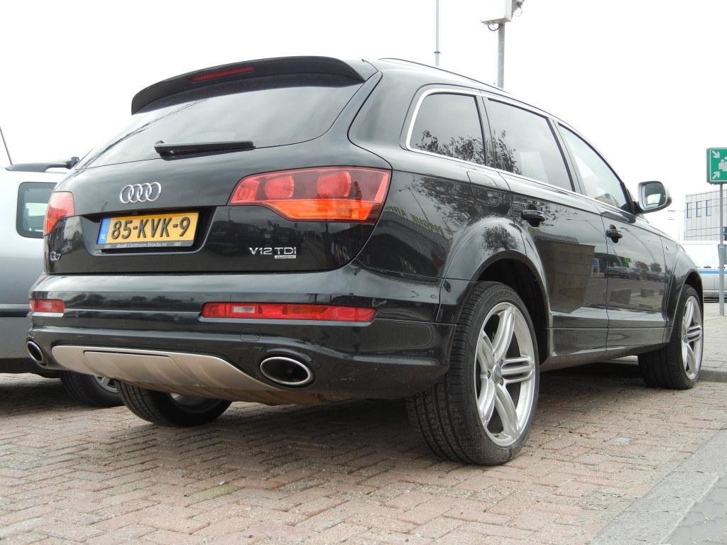 124691675Q7V12.jpg
