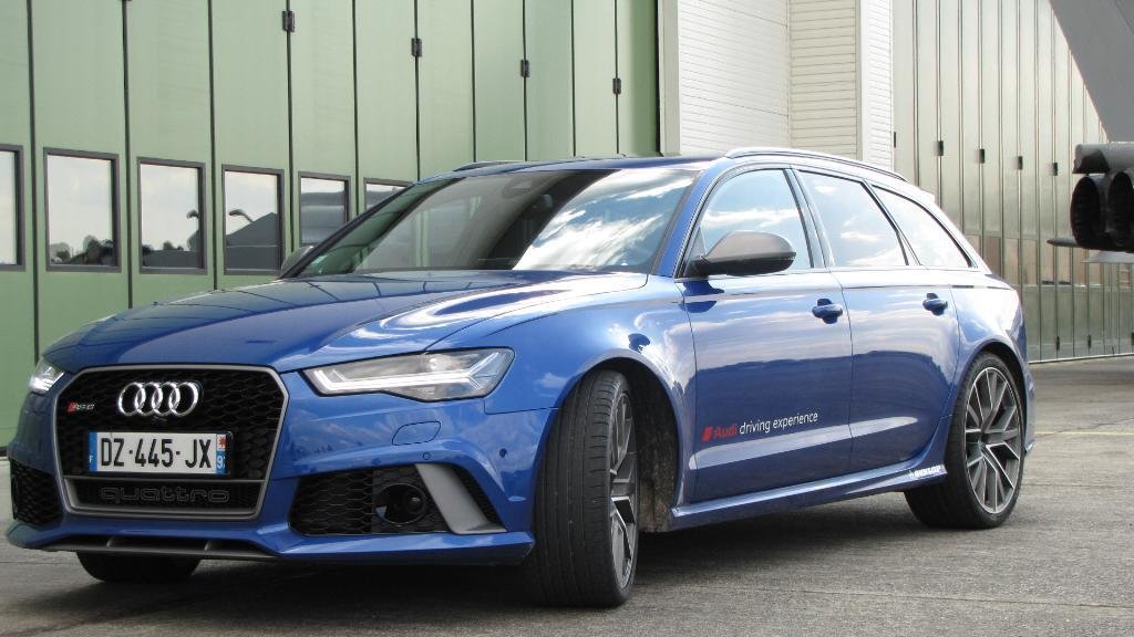 124801AUDIBA118097.jpg
