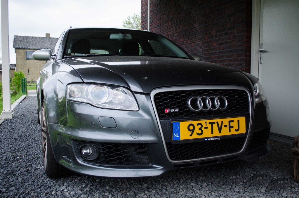 125560AUDIRS4818.jpg