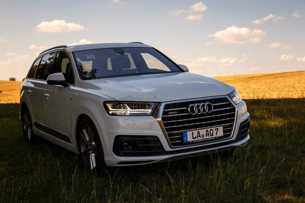 125766Q7MK2527.jpg