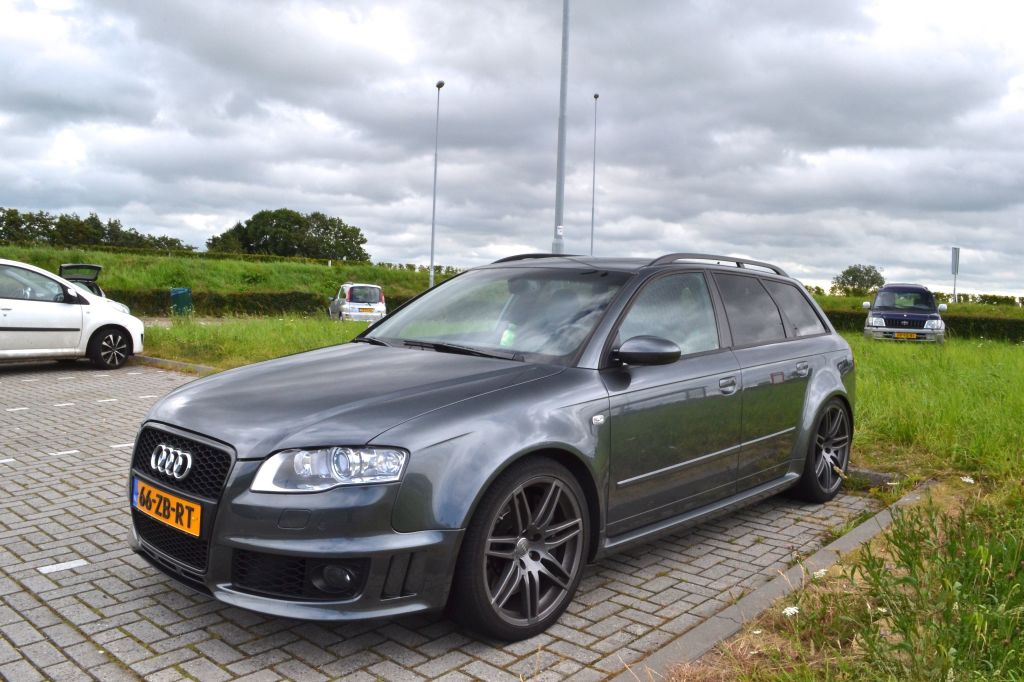127380AUDIRS41343.jpg