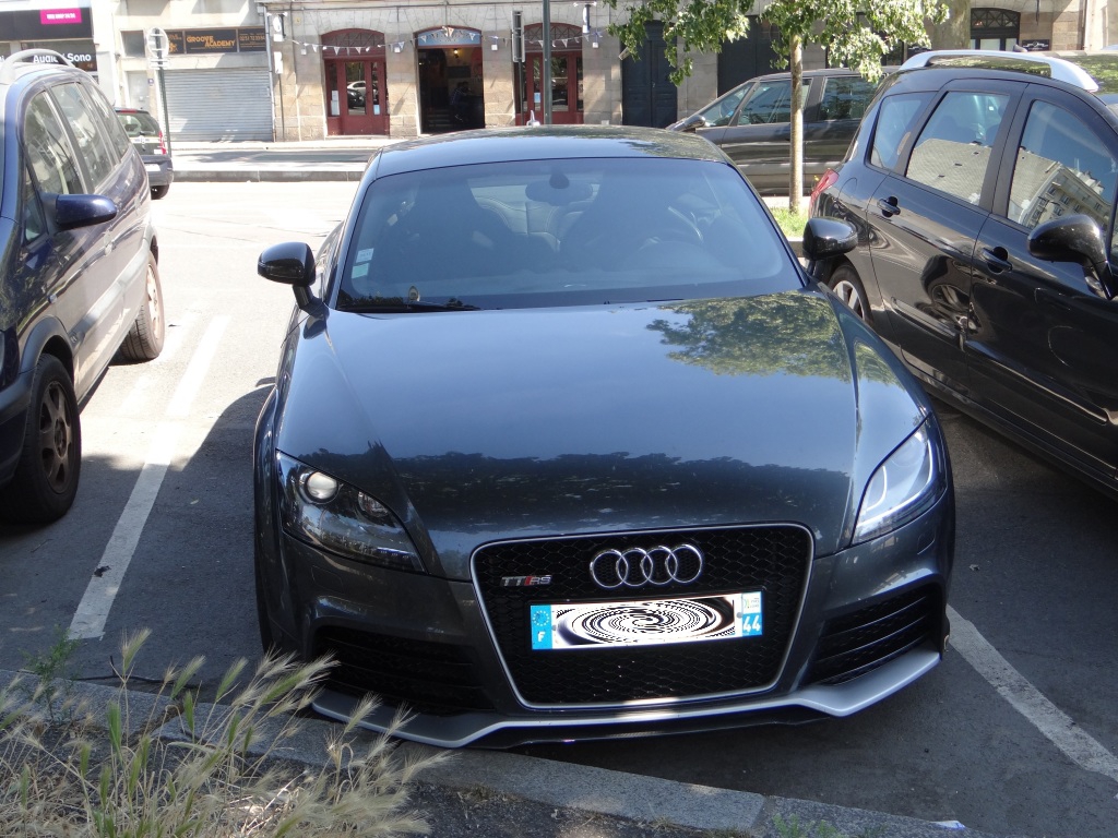 128468AUDITTRS1651.jpg