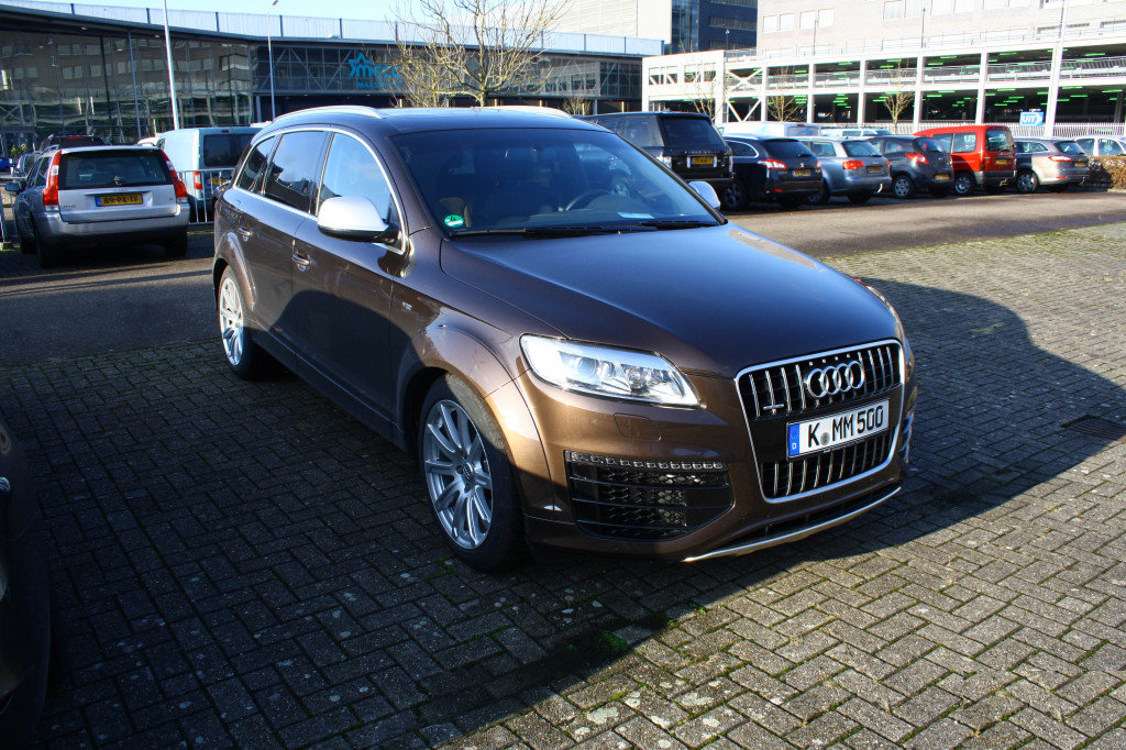 129970618Q7V12.jpg