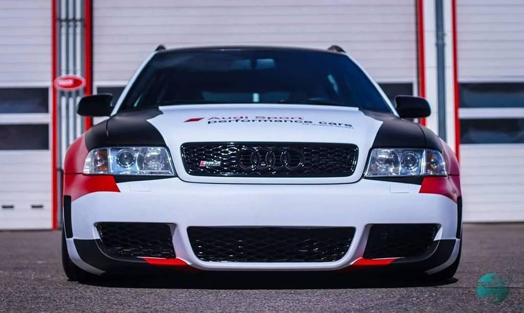 131270AUDIRS4B50595.jpg