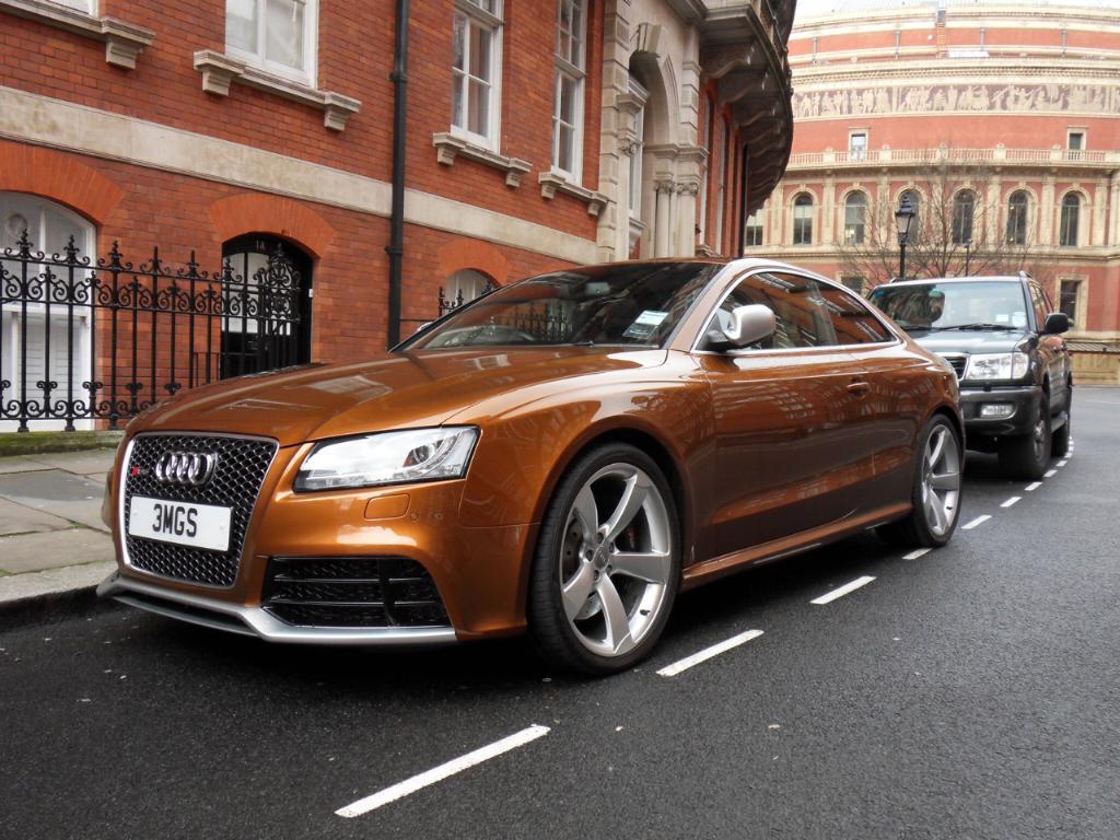131895AUDIRS52997.jpg