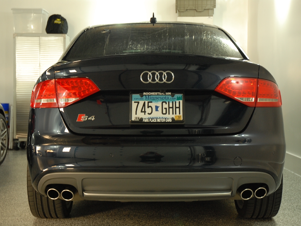 132435170S4ESQUIROU.jpg
