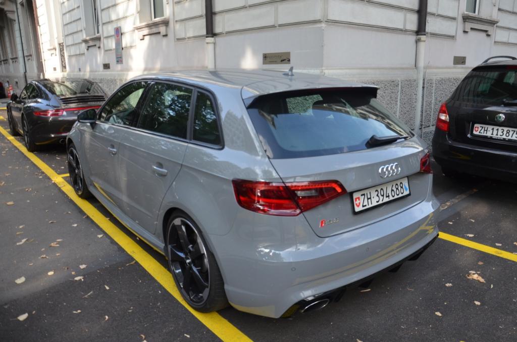 132799RS38V1901.jpg