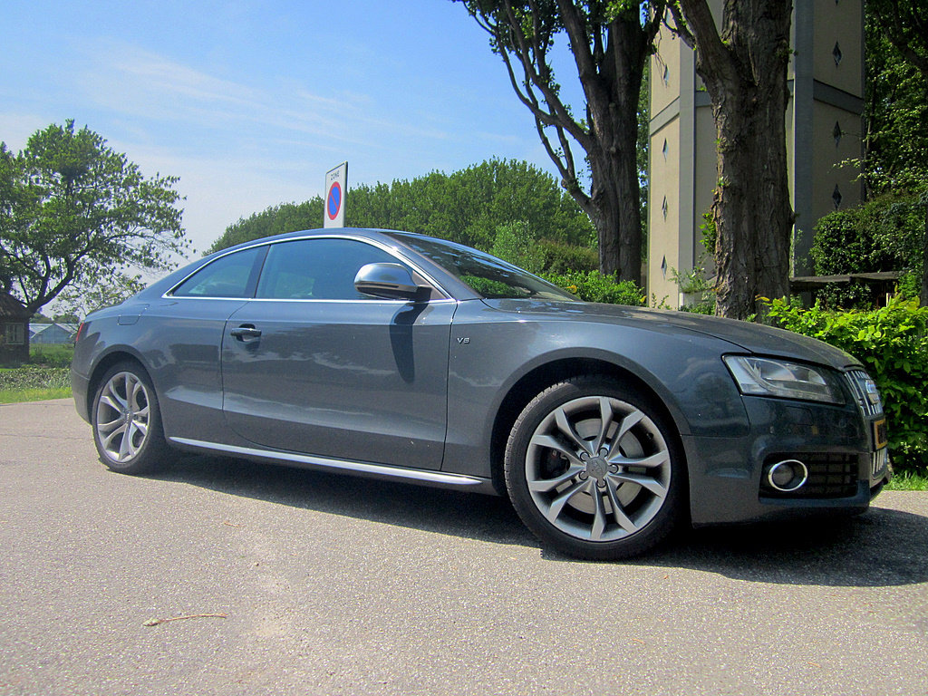 133000797S5.jpg