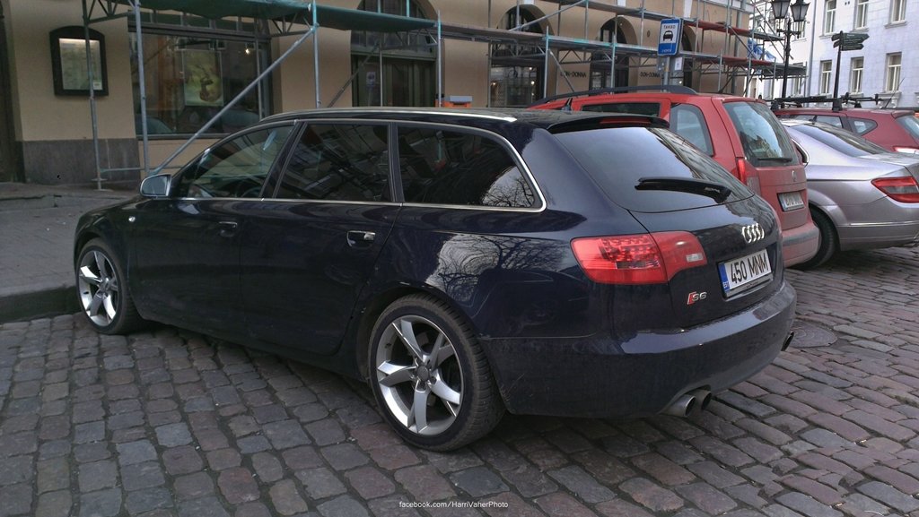 133501655S6C6.jpg