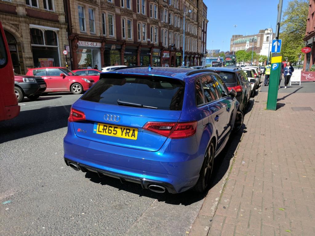 134196RS38V2464.jpg