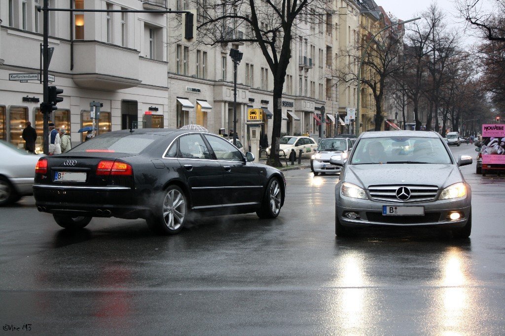 136384255S8ESQUIROU.jpg