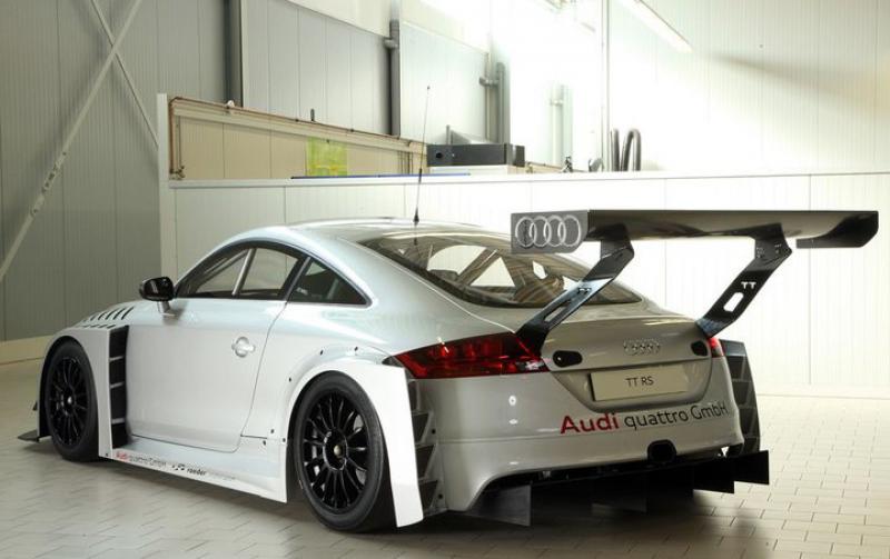 137039audi_tt_rs_dtm_racecar09.jpg