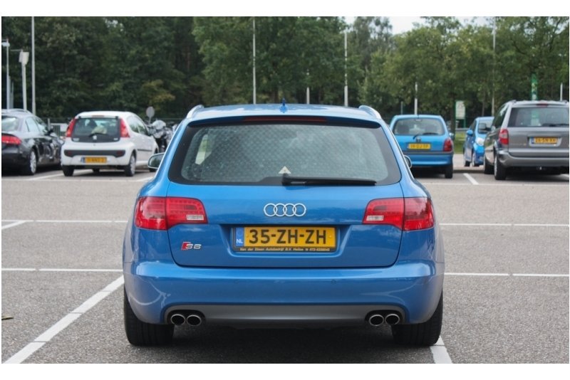 137686107S6ESQUIROU.jpg