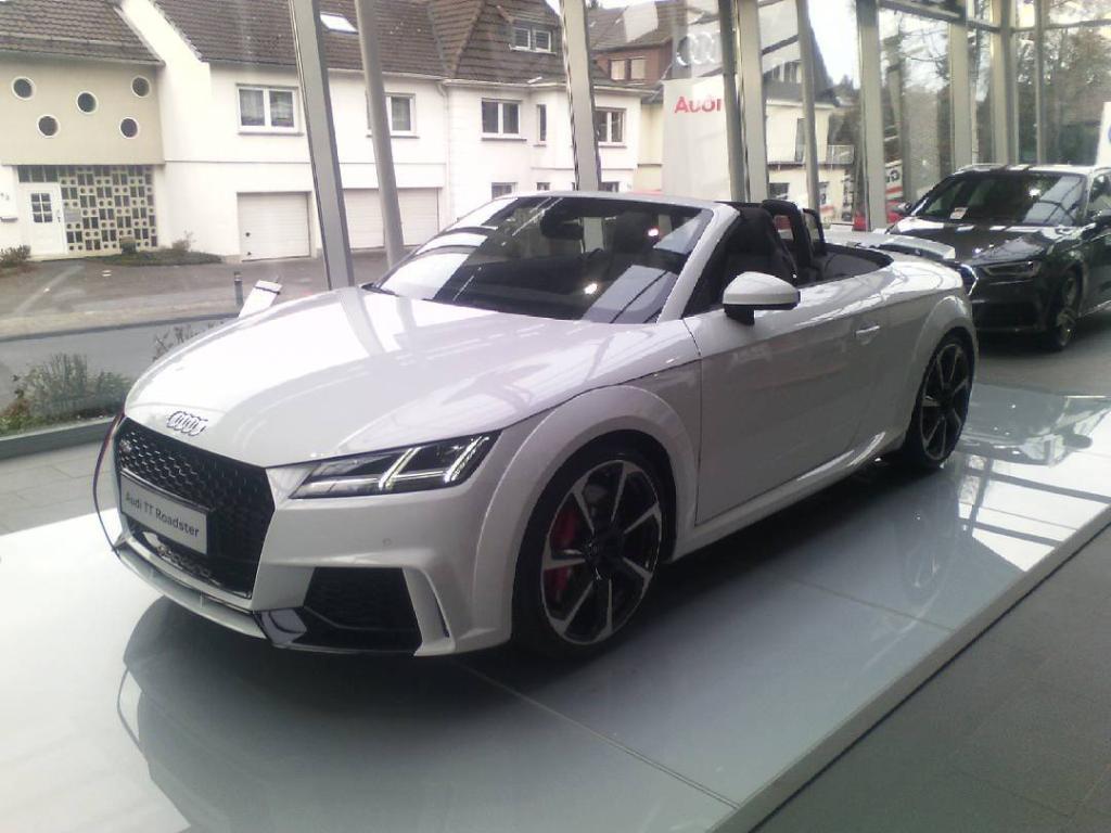 138505AUDITTRS8S0443.jpg