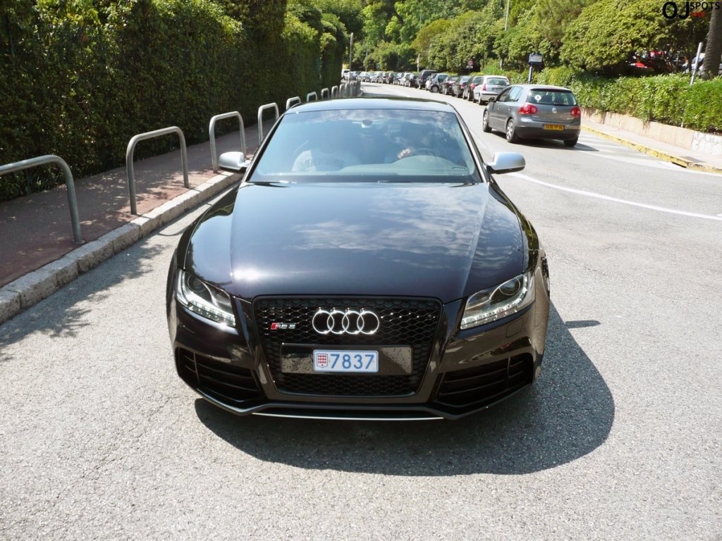 139767AUDIRS5828.jpg