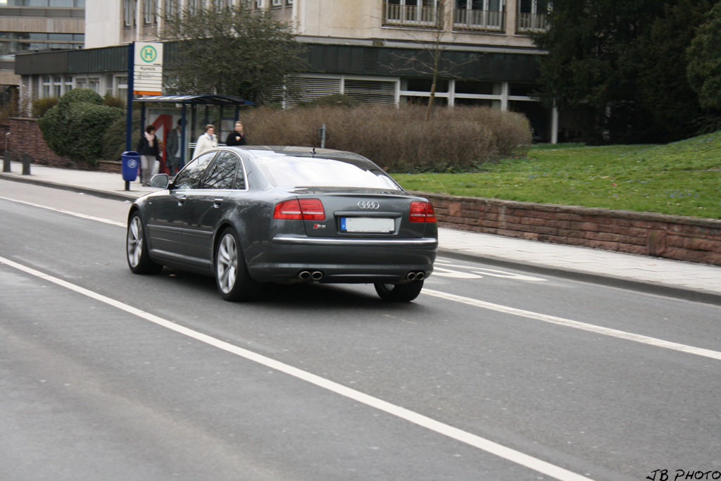 139794391S8ESQUIROU.jpg