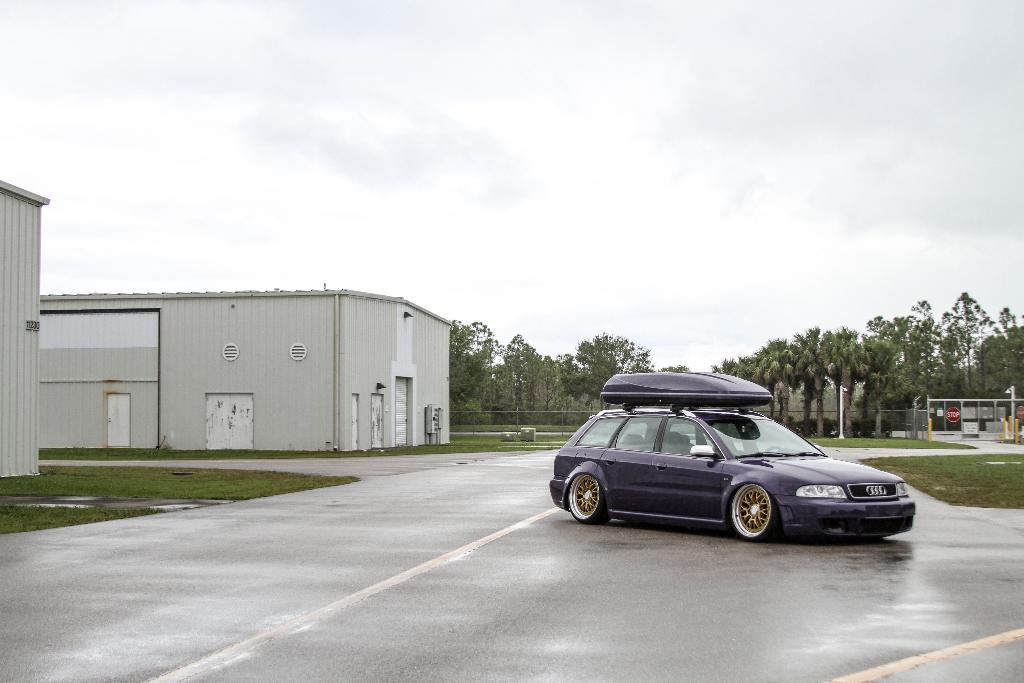 139826AUDIWHEELS1068RRS4B5.jpg