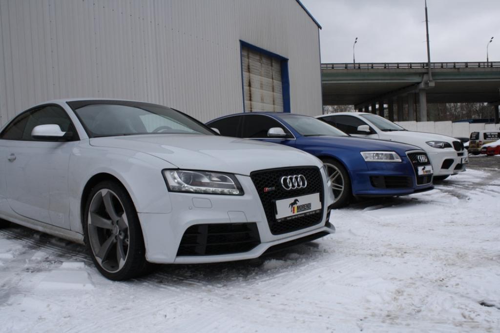 140074AUDIRS53155.jpg