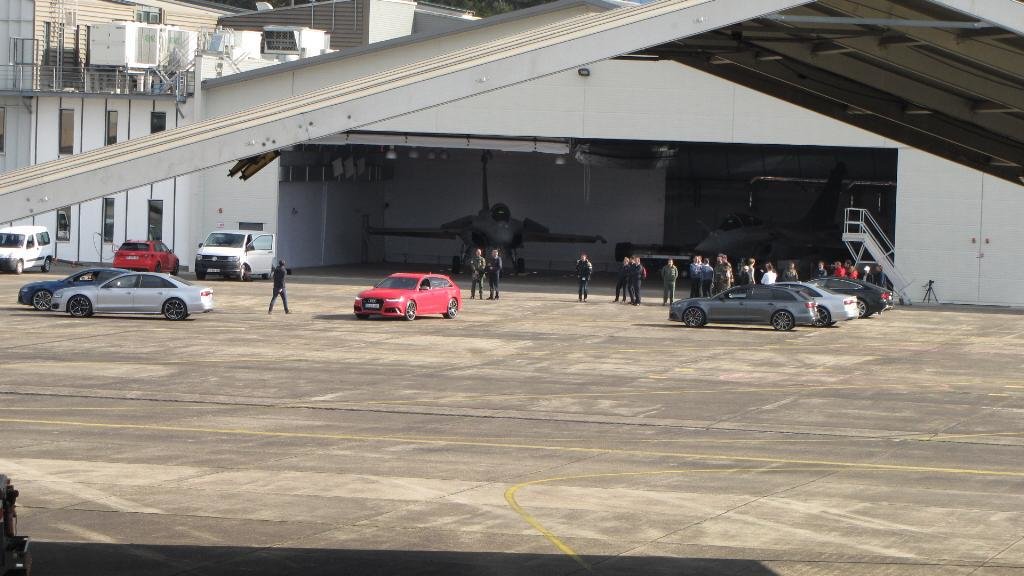 140236AUDIBA118122.jpg