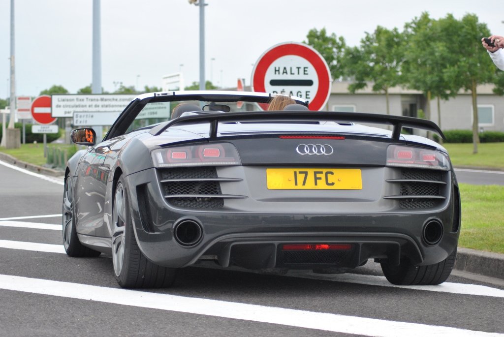 141790R8GT1147.jpg