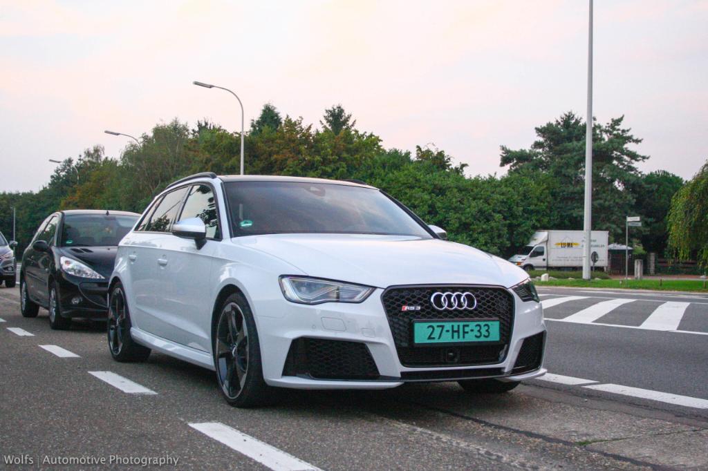 142088RS38V1877.jpg