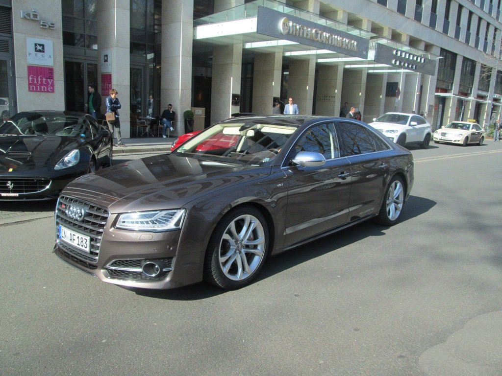 142753S8D4888.jpg