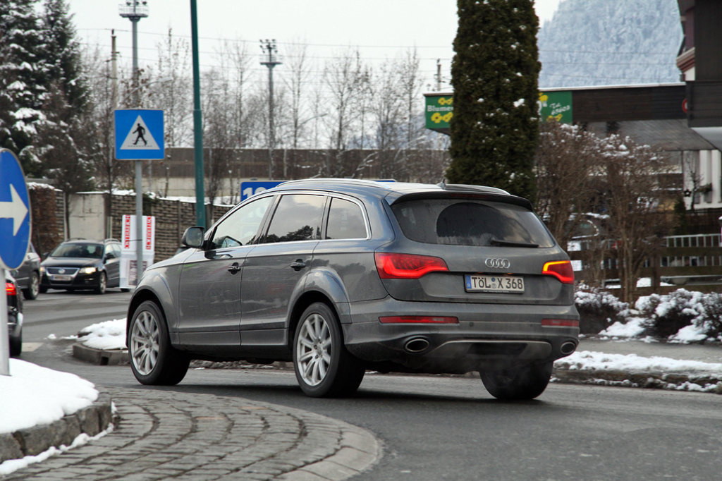 1428381007Q7V12.jpg