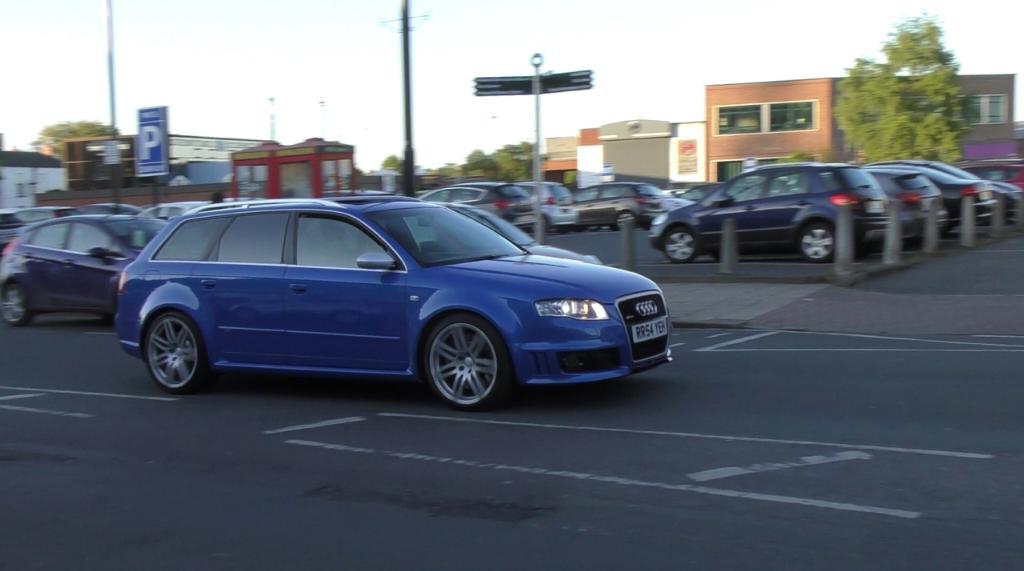 143045AUDIRS43369.jpg