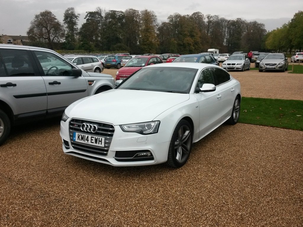 143051486S5SPORTBACK.jpg
