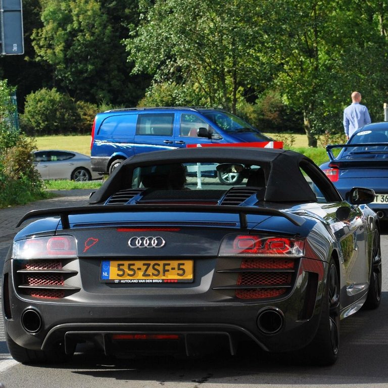 145312R8GT1369.jpg