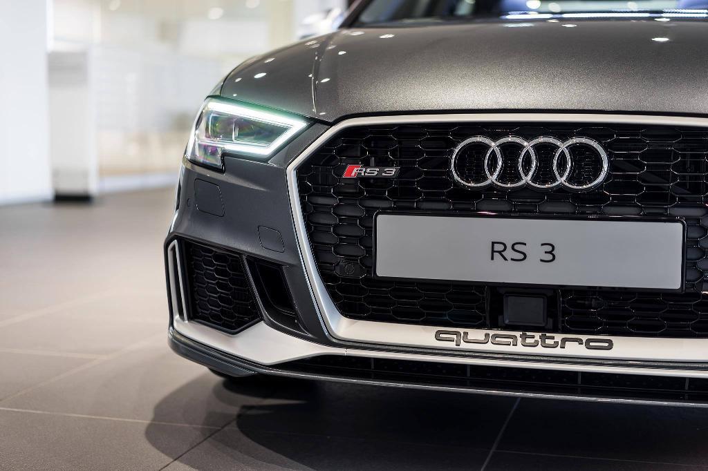 146222RS38V3003.jpg