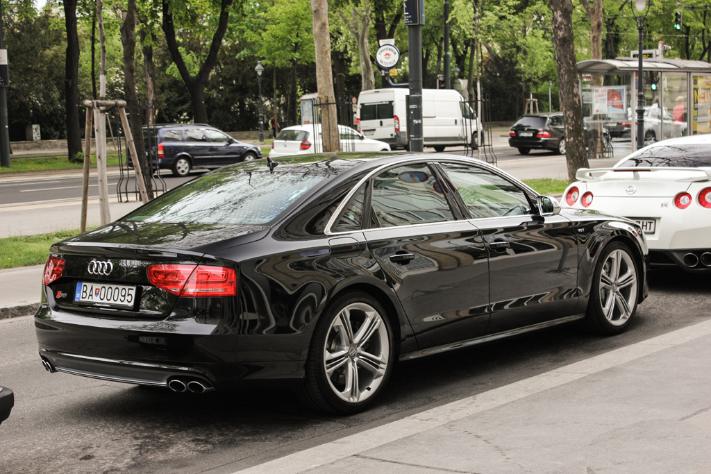 146638S8D4678.jpg