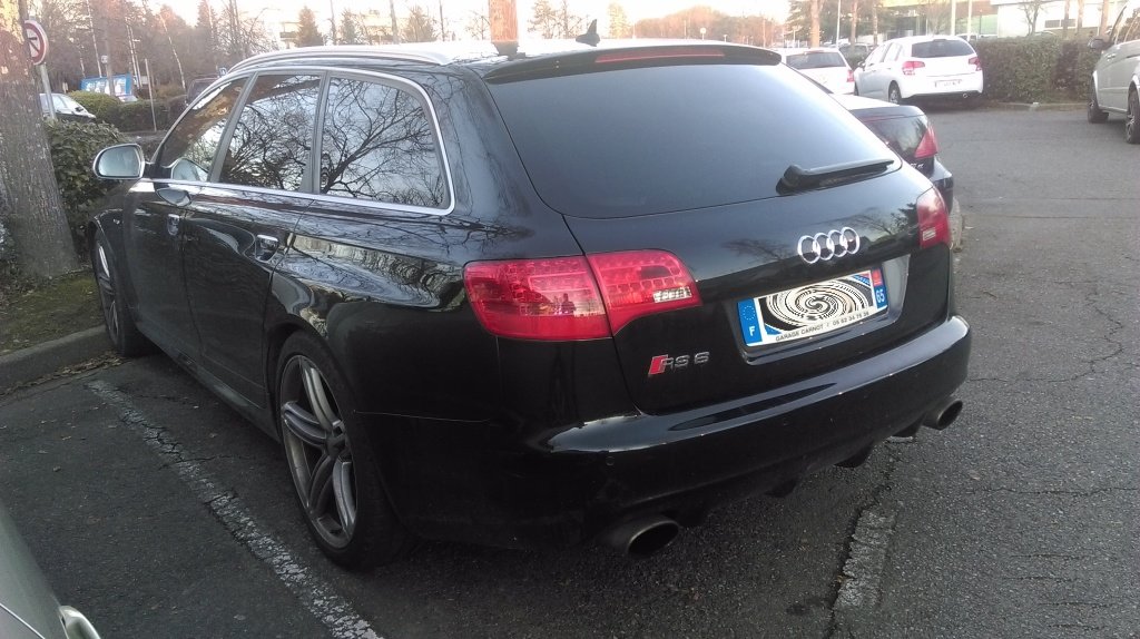 146678RS62066.jpg