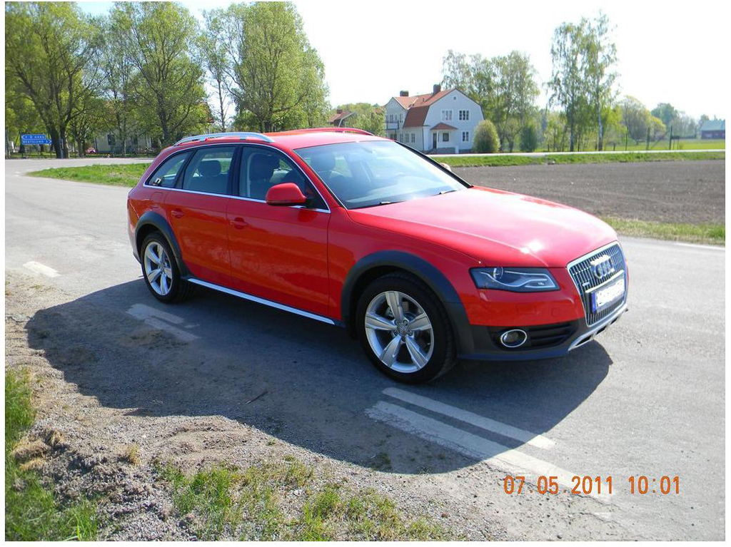147359238AUDIA4ALLROAD.jpg
