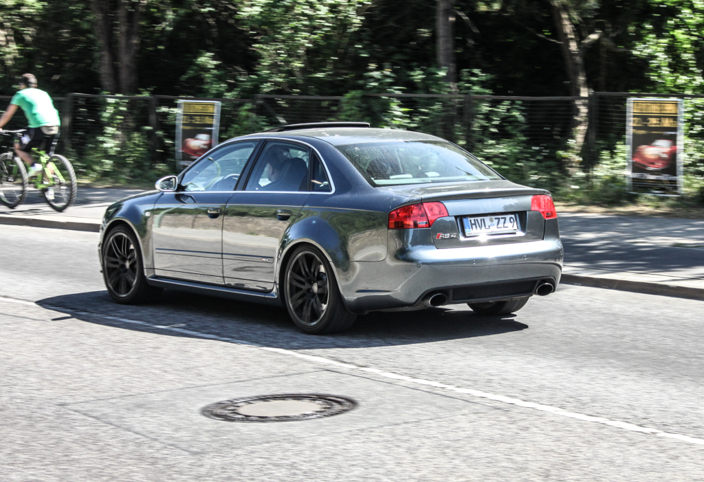 148380AUDIRS41992.jpg