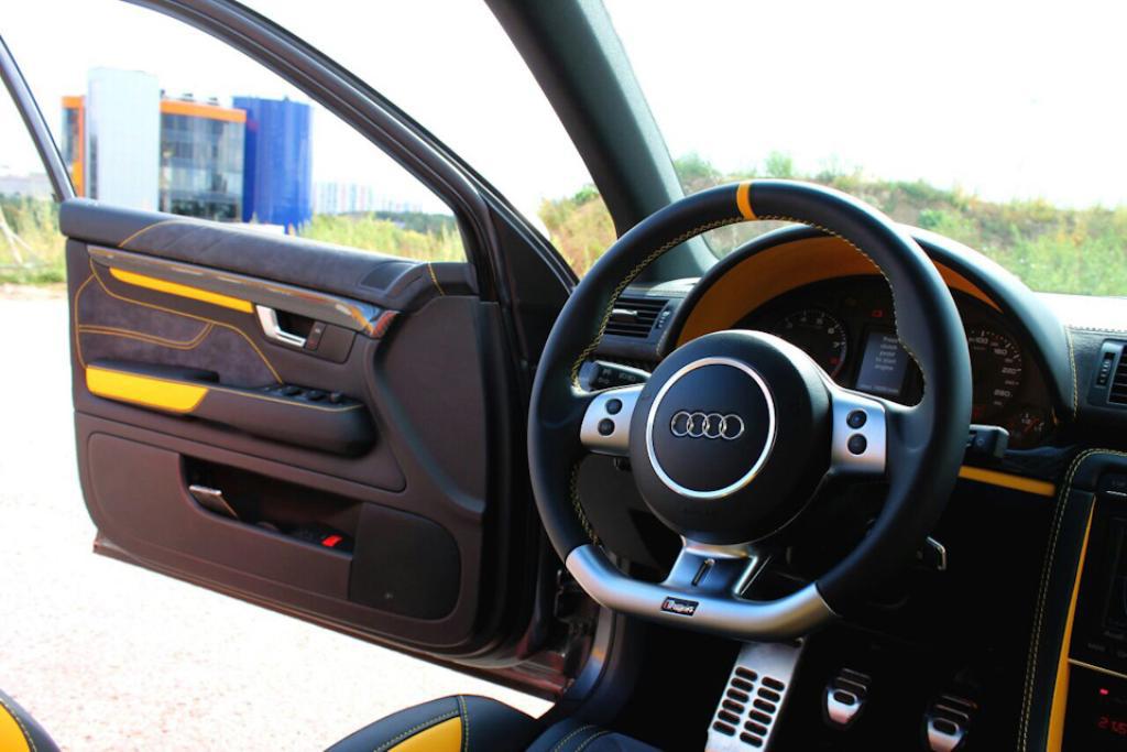 148581AUDIRS43238.jpg